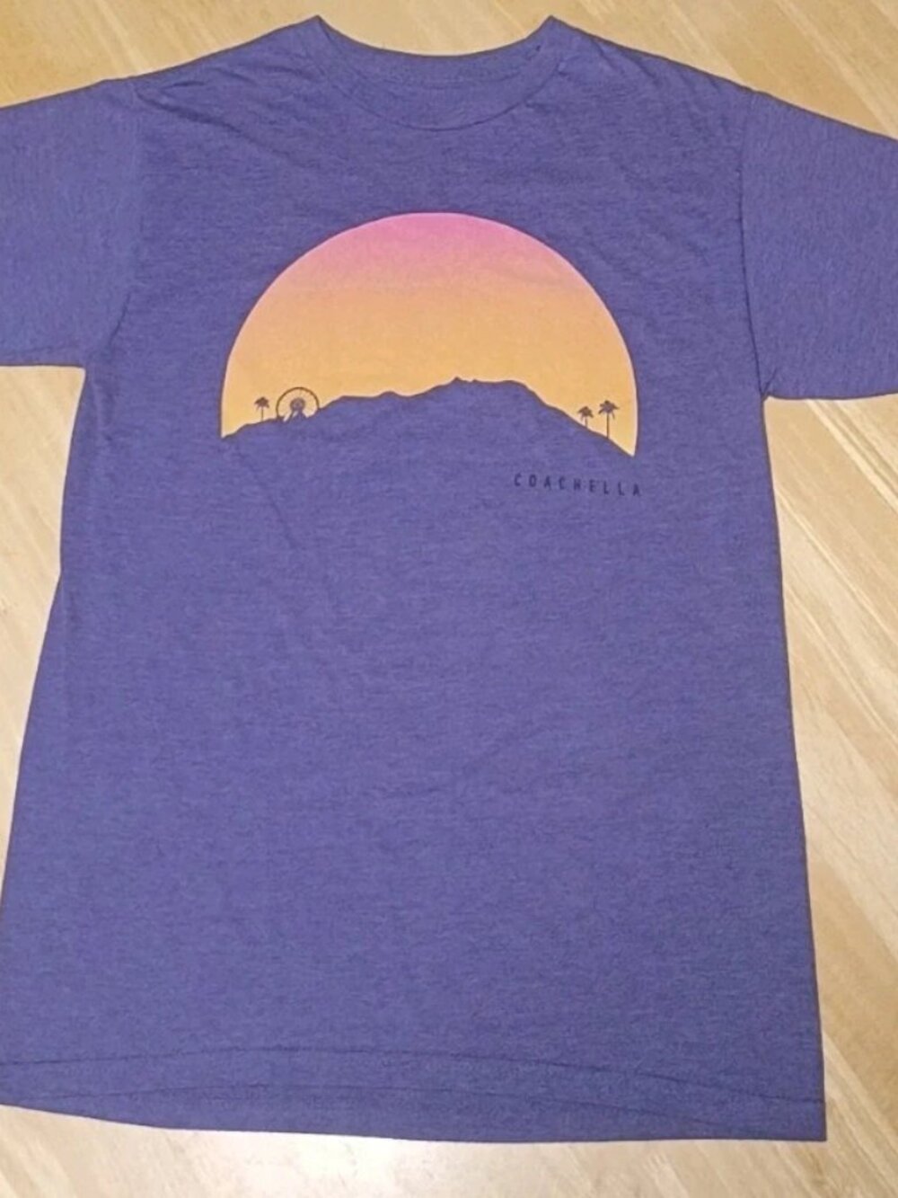 Coachella Shirt 2013 Lineup - Small Short Sleeve Concert Festival T-shirt Sunset